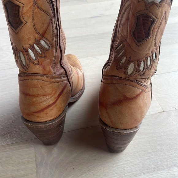 Miss Capezio - Picture 9 of 12